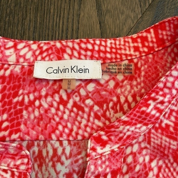 Calvin Klein Pink Snakeskin Print Blouse Medium - Picture 2 of 5